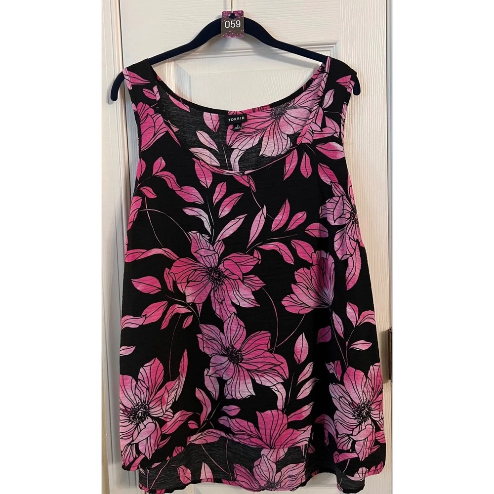 Torrid Womens Plus Size 2 Black Pink Floral Scoop Neck High Low Tank Top